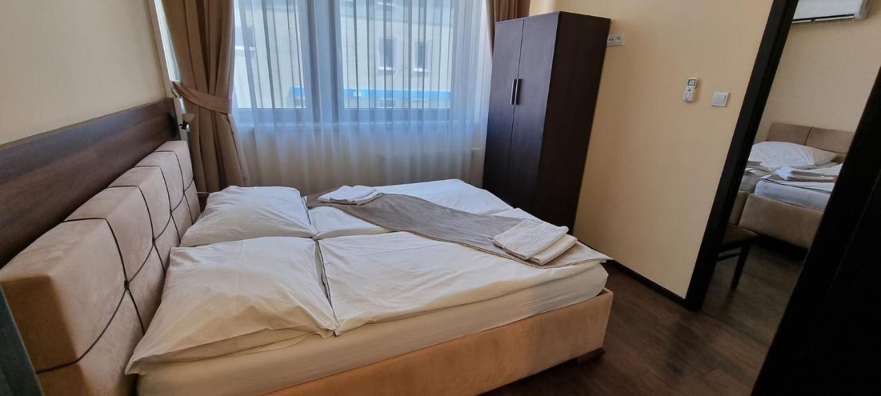 Apartament Elite Pension Štúrovo Zewnętrze zdjęcie