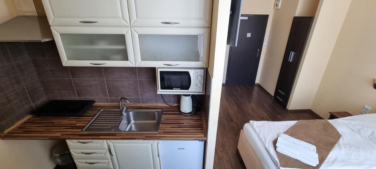 Apartament Elite Pension Štúrovo Zewnętrze zdjęcie