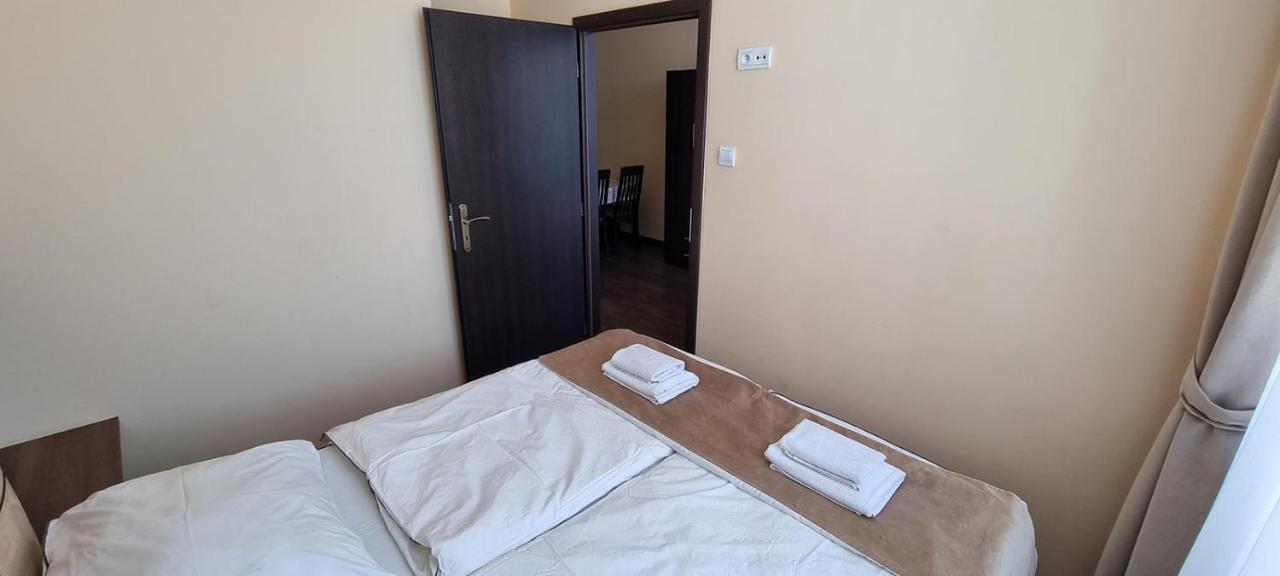 Apartament Elite Pension Štúrovo Zewnętrze zdjęcie