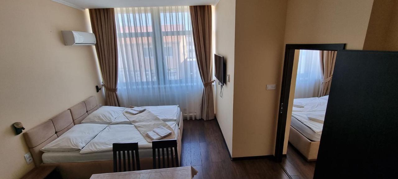 Apartament Elite Pension Štúrovo Zewnętrze zdjęcie