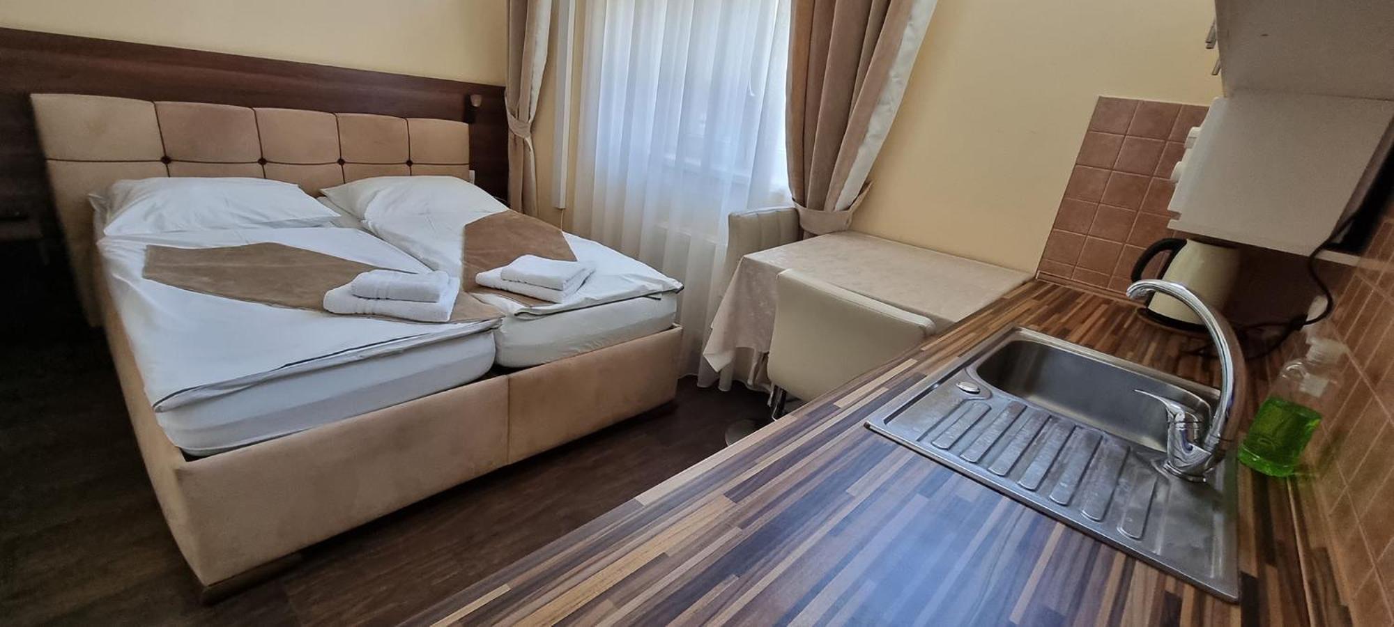 Apartament Elite Pension Štúrovo Zewnętrze zdjęcie