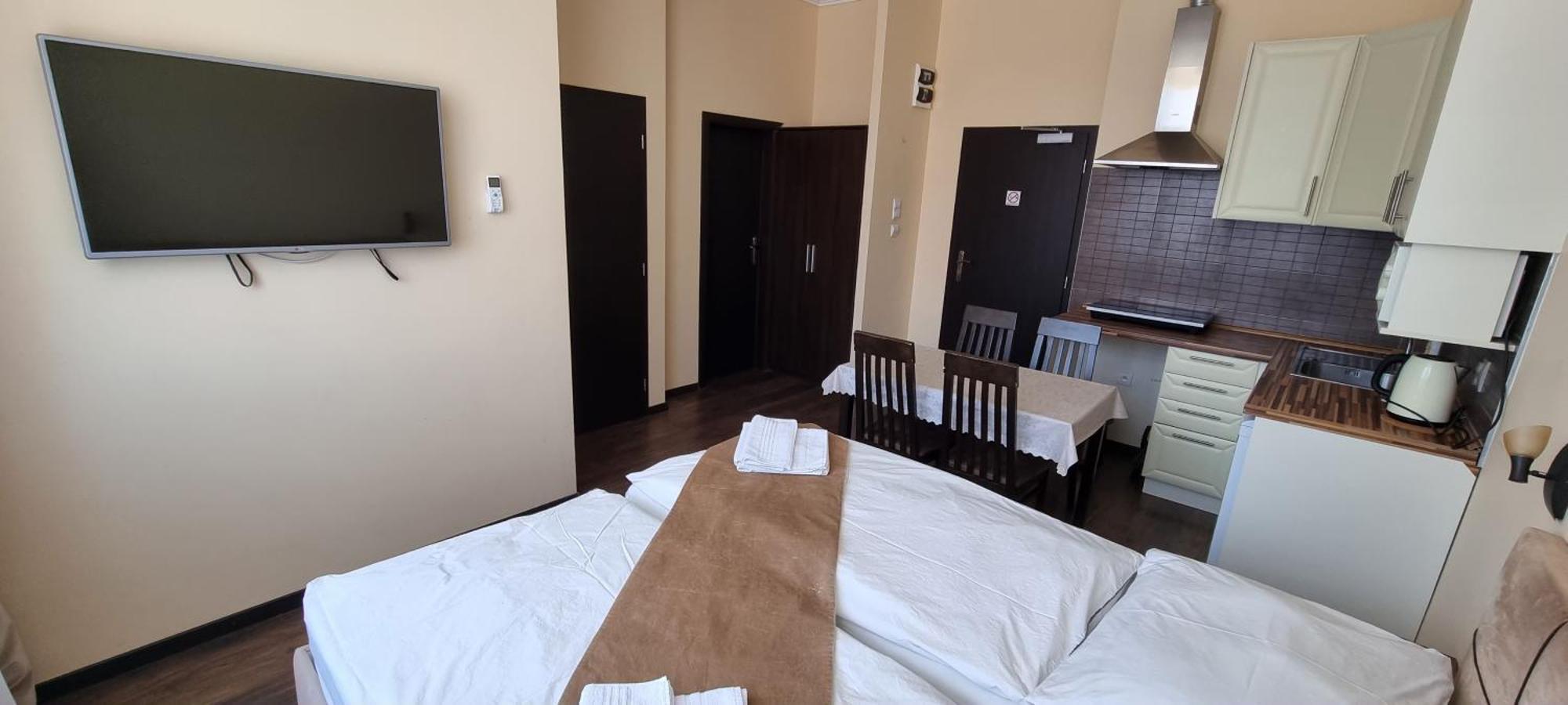 Apartament Elite Pension Štúrovo Zewnętrze zdjęcie