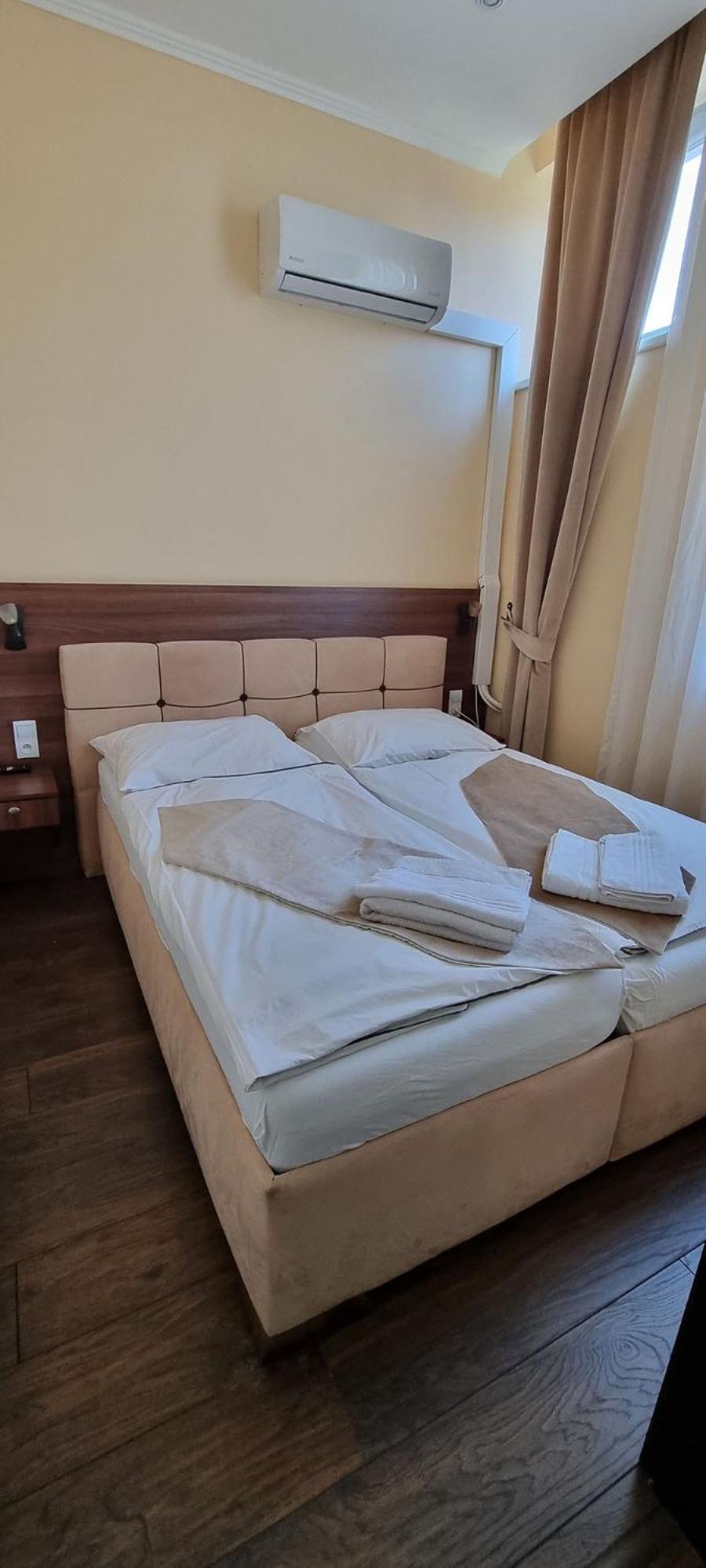 Apartament Elite Pension Štúrovo Zewnętrze zdjęcie